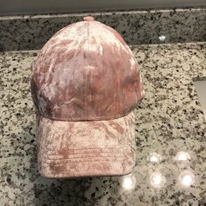 David & Young Pink Hat crushed velvet
